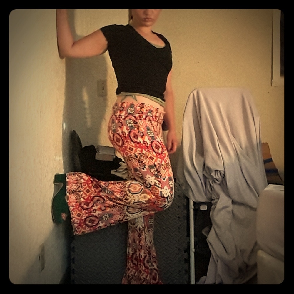 Amazing bell bottomed yoga pant
